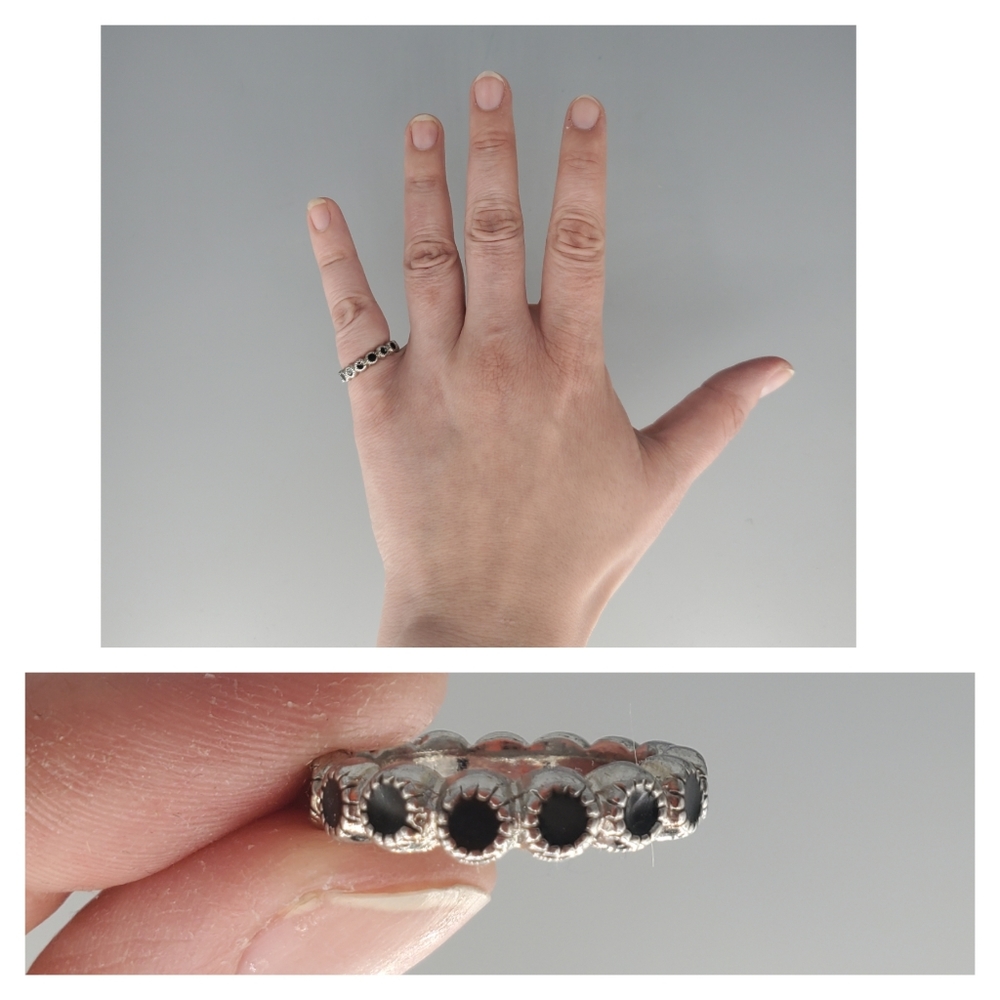 Silvertone Black Filled Ring